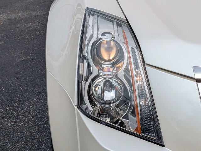 Used 2013 Cadillac CTS Luxury RWD image 9
