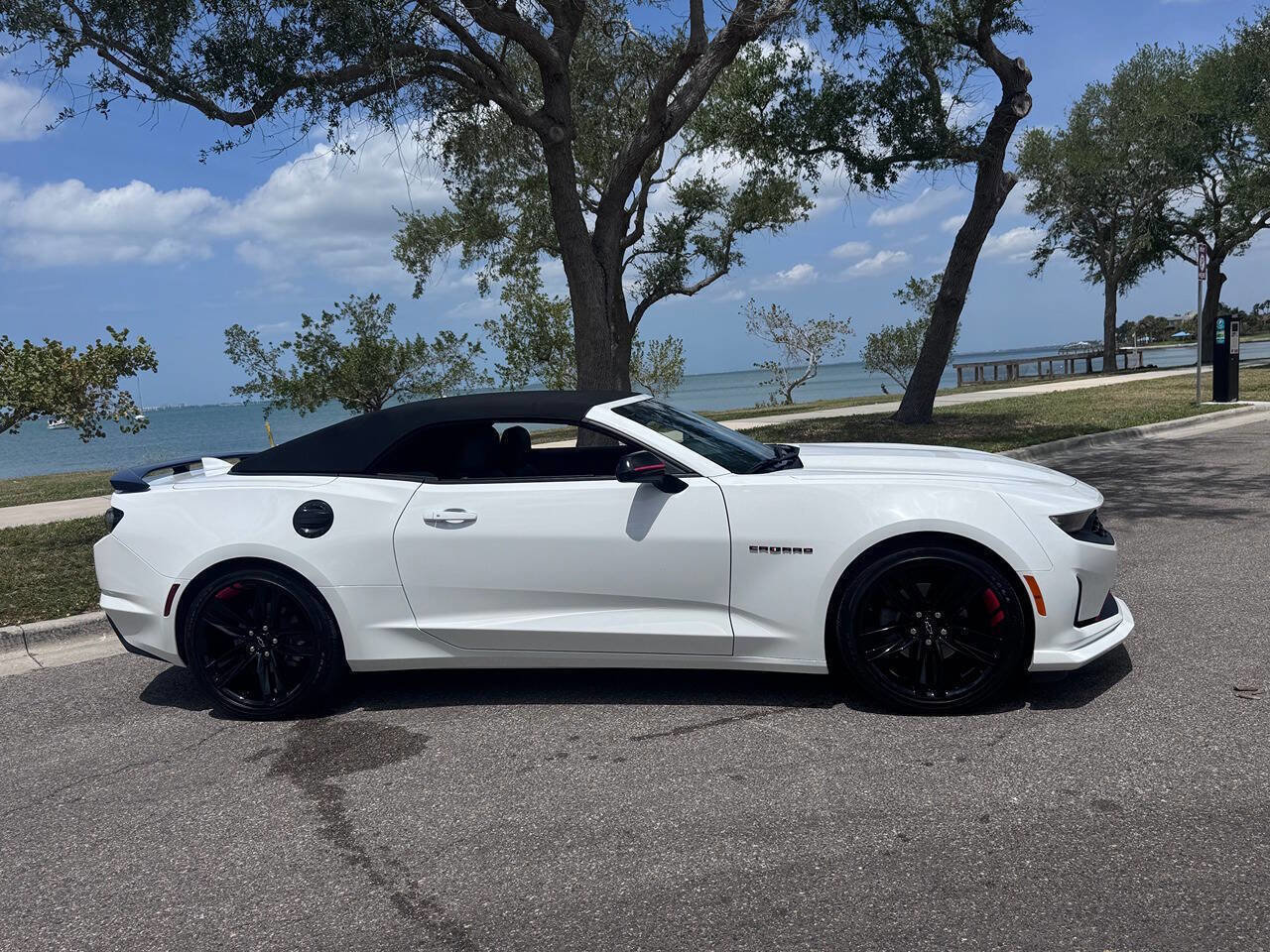 Used 2023 Chevrolet Camaro LT w/ Redline Edition RWD image 23