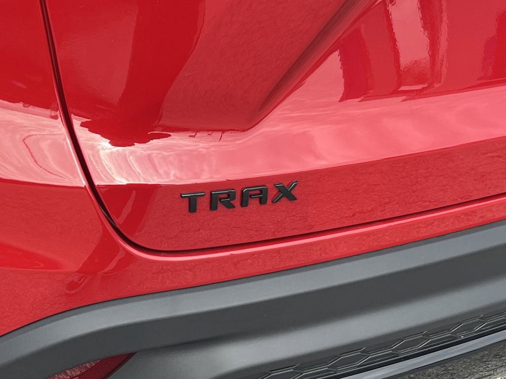 New 2026 Chevrolet Trax RS w/ Sunroof Package image 22
