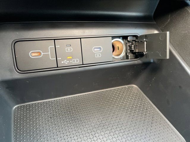 New 2026 Hyundai Tucson SE image 13