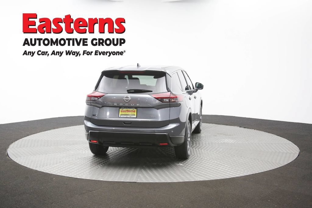 Used 2024 Nissan Rogue S AWD/4WD image 34