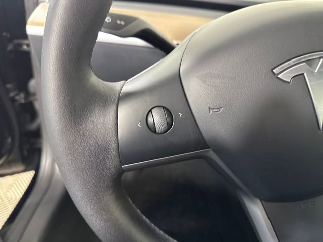 Used 2023 Tesla Model 3 Standard Range image 15