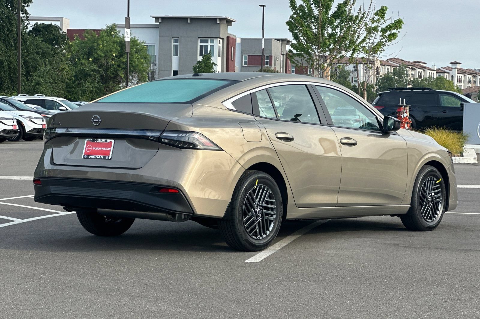 New 2026 Nissan Sentra SV w/ SV Convenience Package FWD image 4