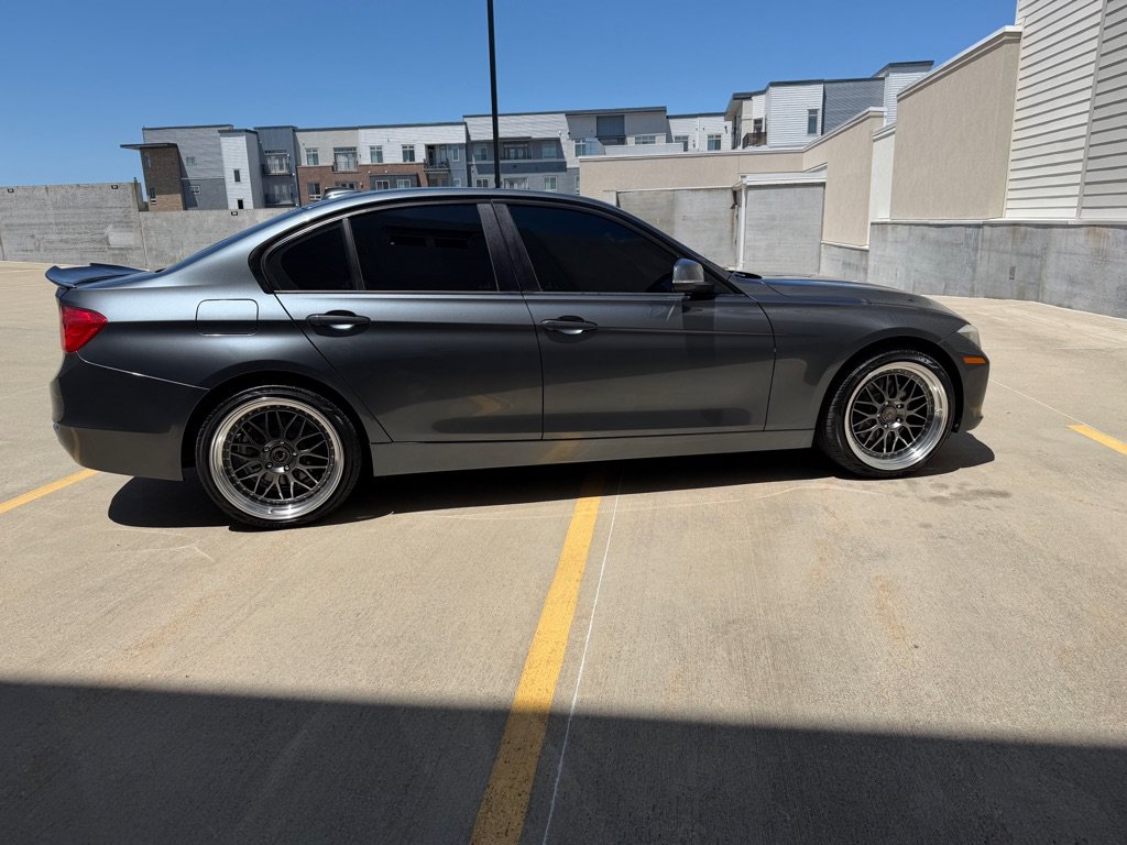 Used 2015 BMW 320i xDrive Sedan AWD/4WD image 8