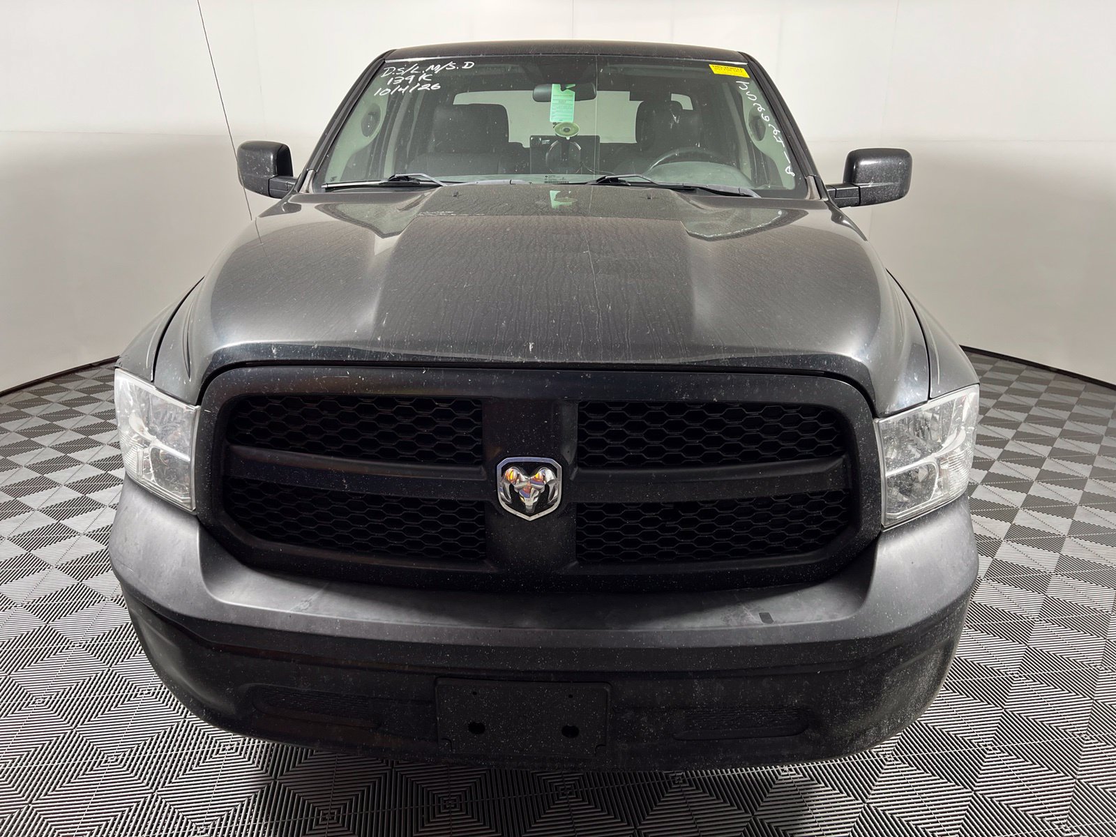 Used 2018 RAM 1500 Tradesman AWD/4WD image 2