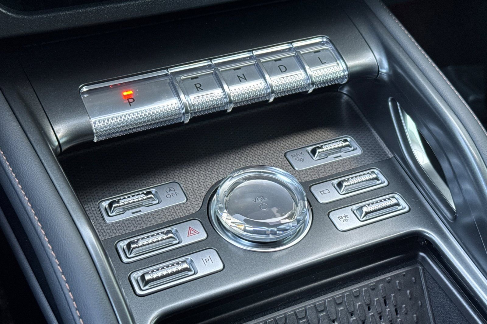 New 2026 Lincoln Nautilus Premier w/ Equipment Group 102A image 19