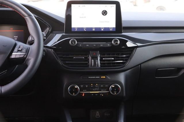 Certified 2024 Ford Escape ST-Line w/ Cold Weather Package image 24