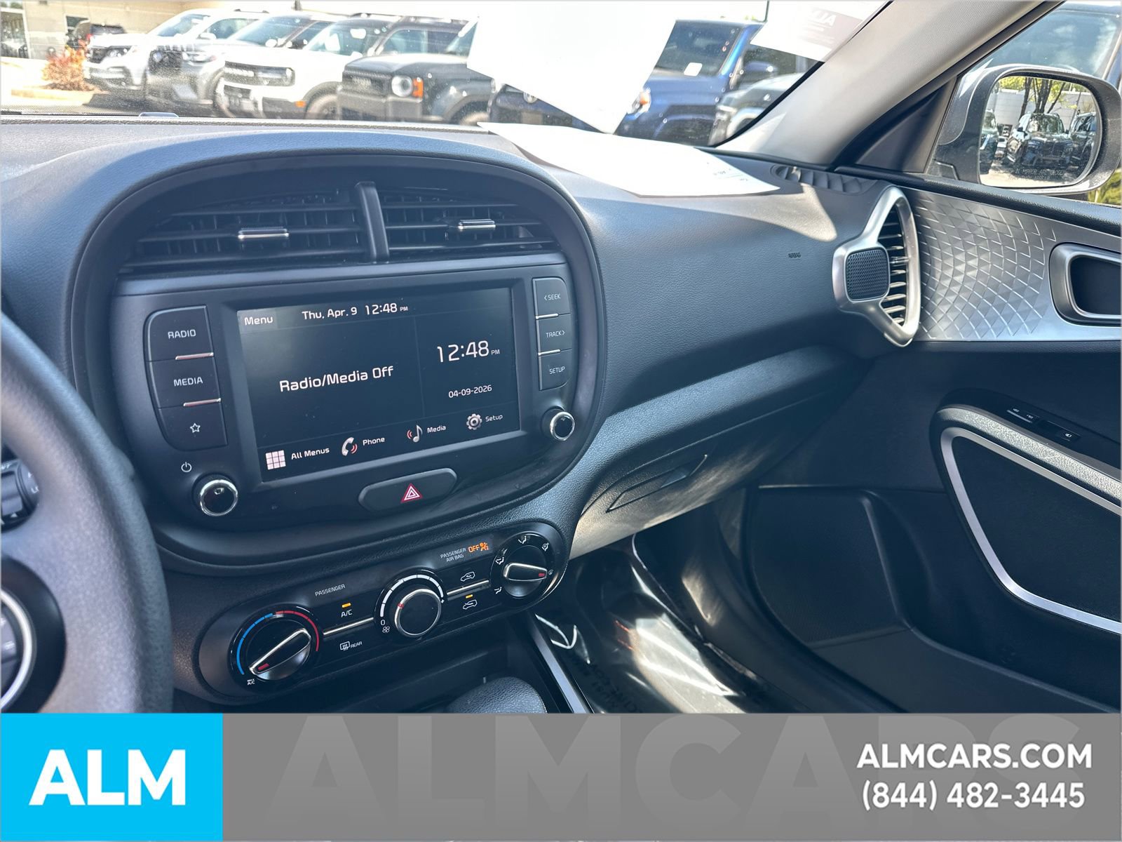 Used 2025 Kia Soul LX w/ LX Technology Package image 23