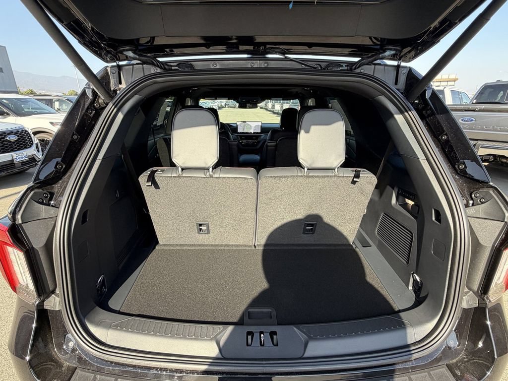 New 2026 Ford Explorer ST w/ Sun And Sound Package AWD/4WD image 20