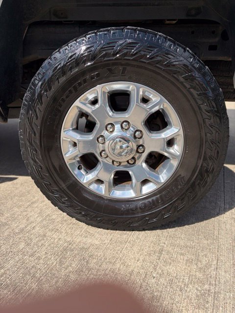 Used 2023 RAM 2500 Laramie AWD/4WD image 10