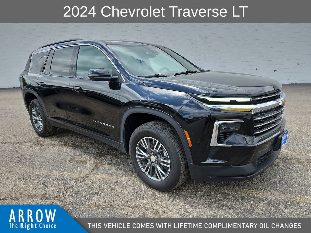 Used 2024 Chevrolet Traverse LT AWD/4WD image 1