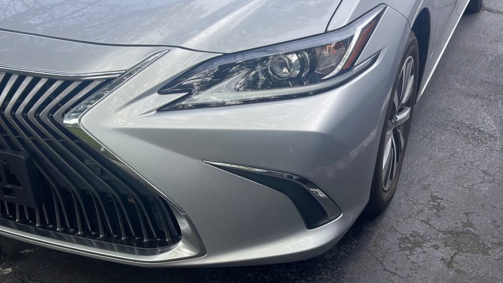 Used 2021 Lexus ES 350 w/ Premium Package FWD image 11