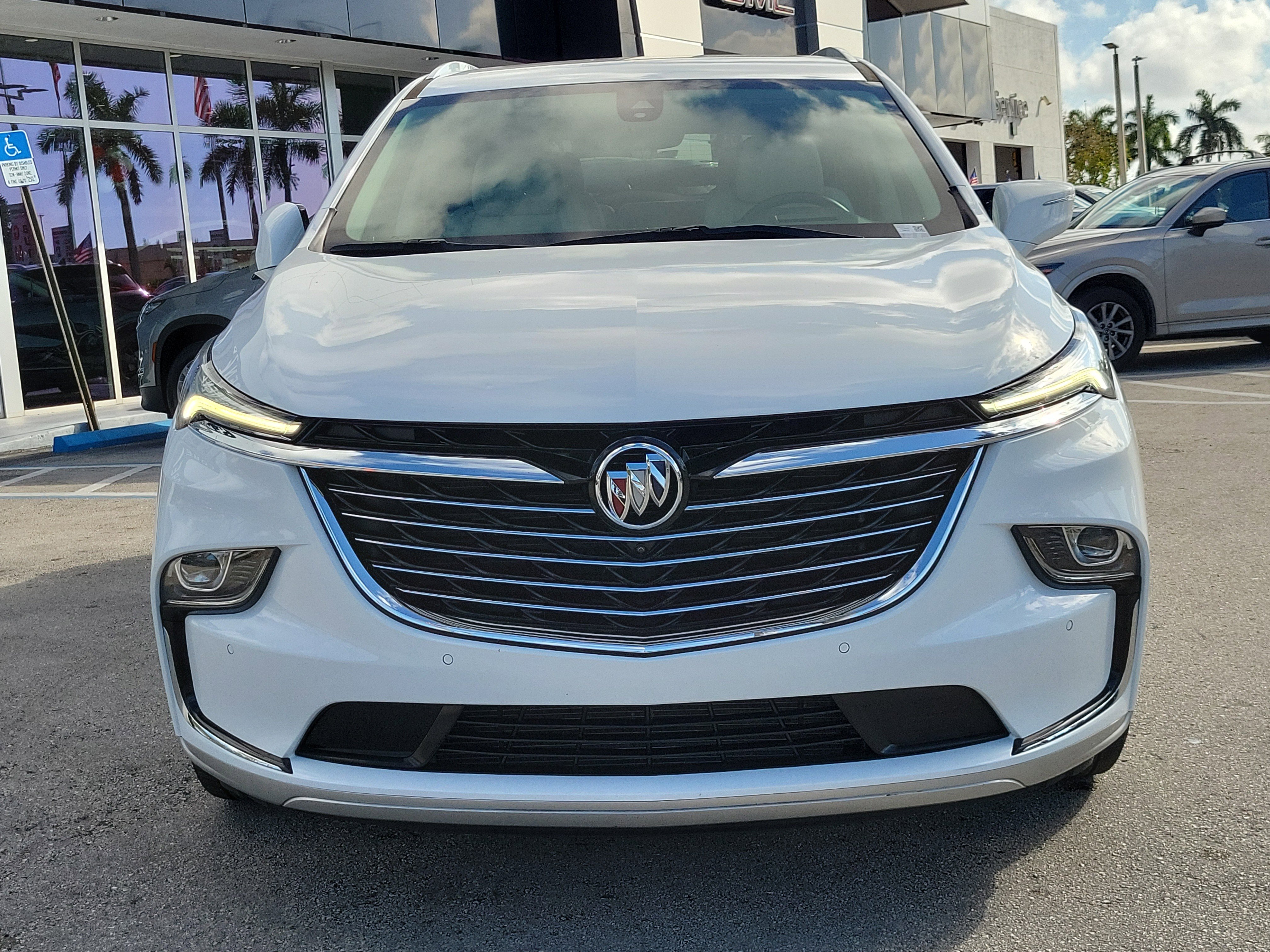 Used 2024 Buick Enclave Premium video 2