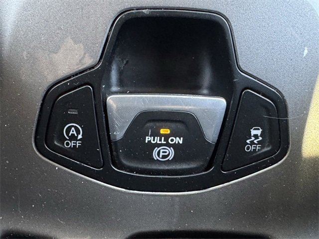 Used 2022 Jeep Renegade Latitude image 20