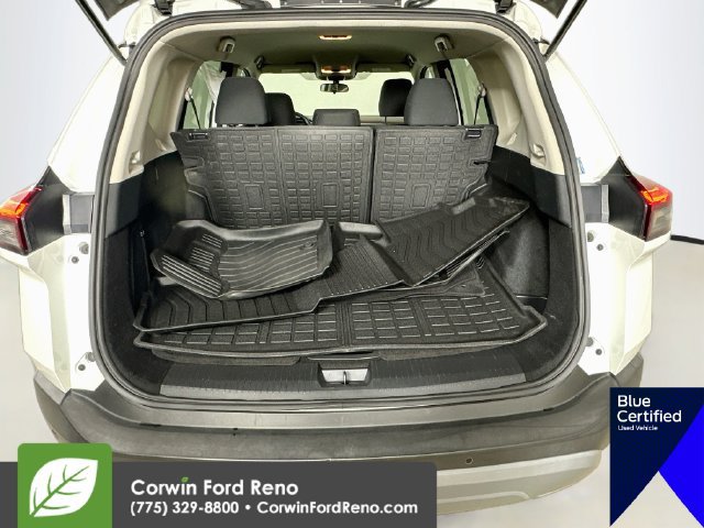 Used 2023 Nissan Rogue S AWD/4WD image 27
