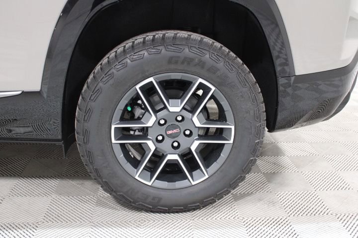 New 2026 GMC Terrain AT4 AWD/4WD image 41