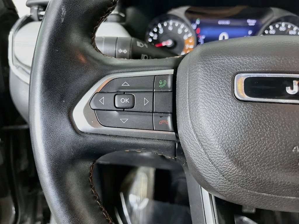 Used 2022 Jeep Compass Limited AWD/4WD image 15