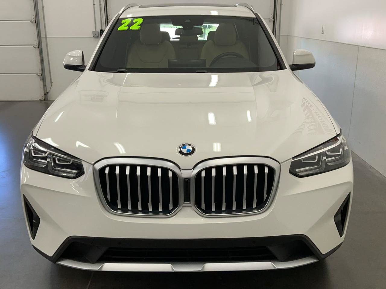 Used 2022 BMW X3 xDrive30i w/ Premium Package 2 AWD/4WD image 8