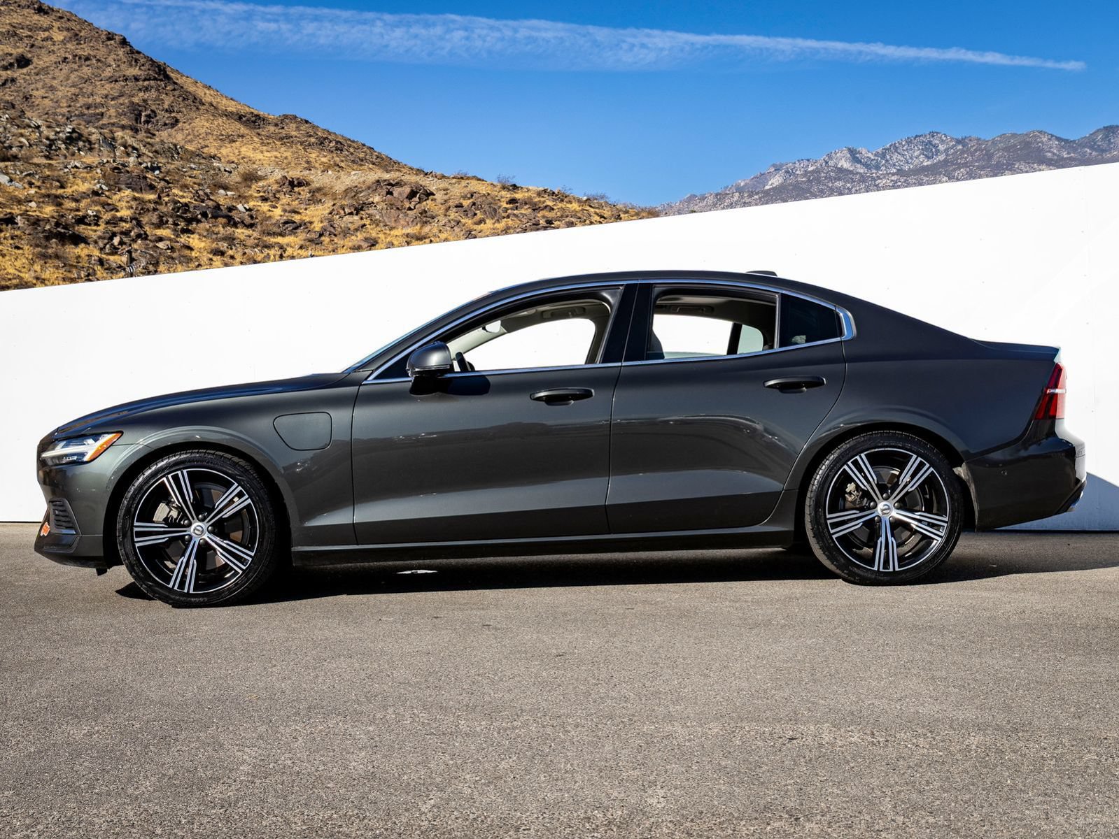 Used 2019 Volvo S60 T8 Inscription AWD/4WD image 3