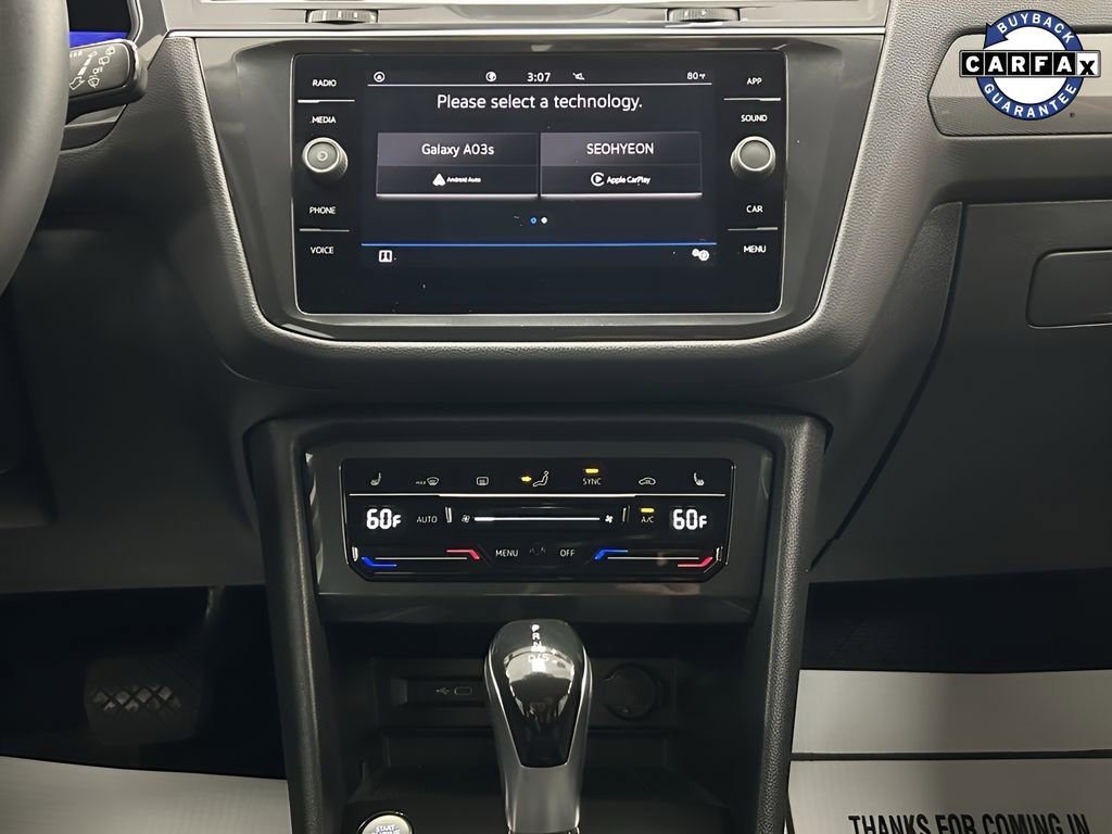 Used 2022 Volkswagen Tiguan SE image 17