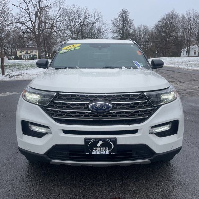 Used 2022 Ford Explorer King Ranch w/ Premium Technology Package image 12