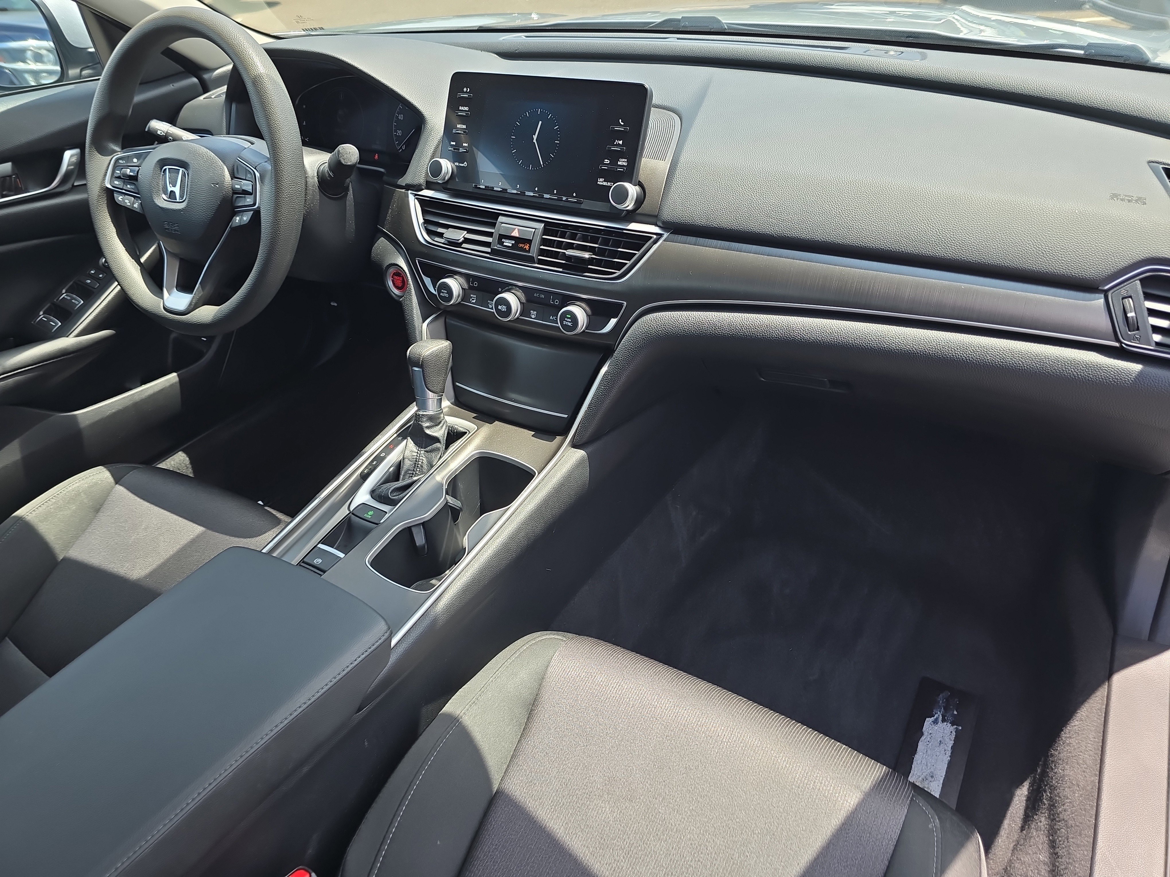 Used 2019 Honda Accord LX image 11