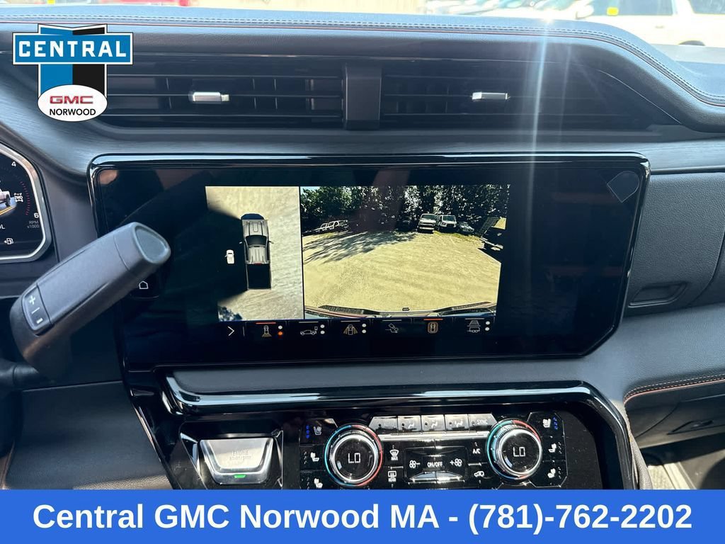 New 2026 GMC Sierra 2500 AT4 w/ AT4 Preferred Package AWD/4WD image 18