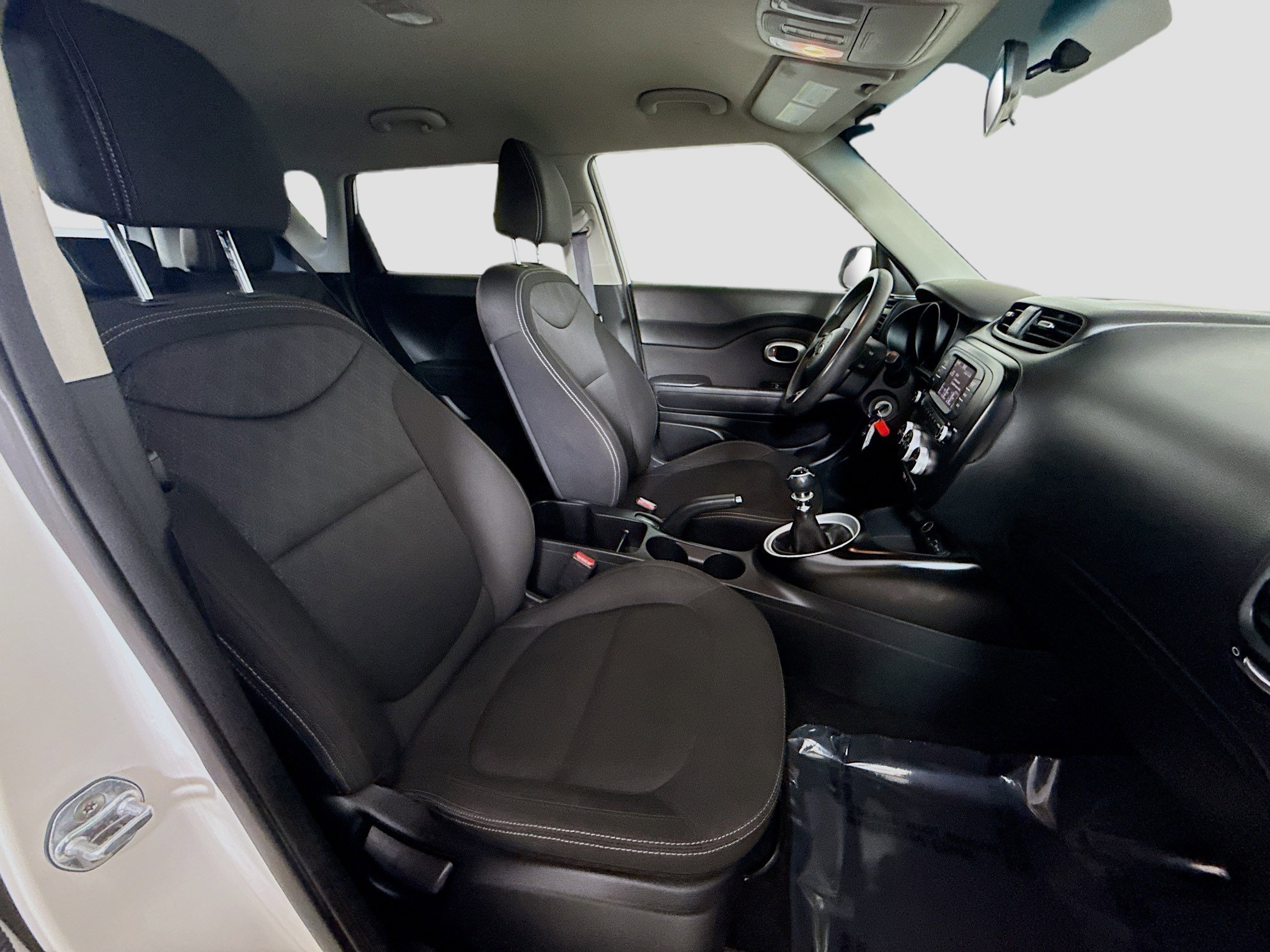 Used 2018 Kia Soul image 27