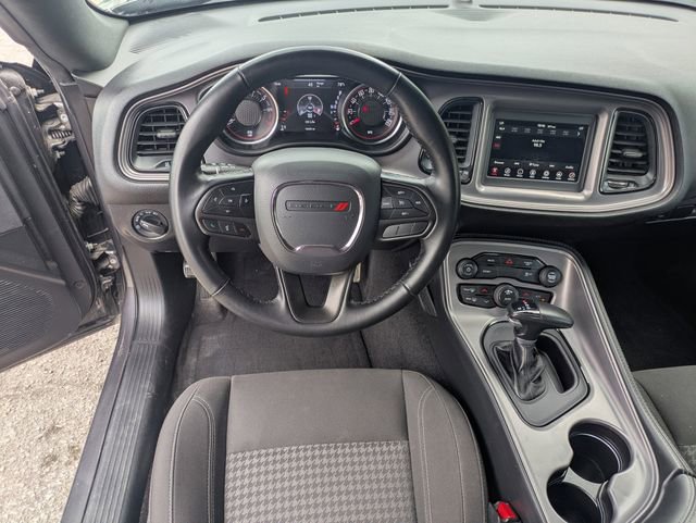 Used 2023 Dodge Challenger SXT RWD image 15