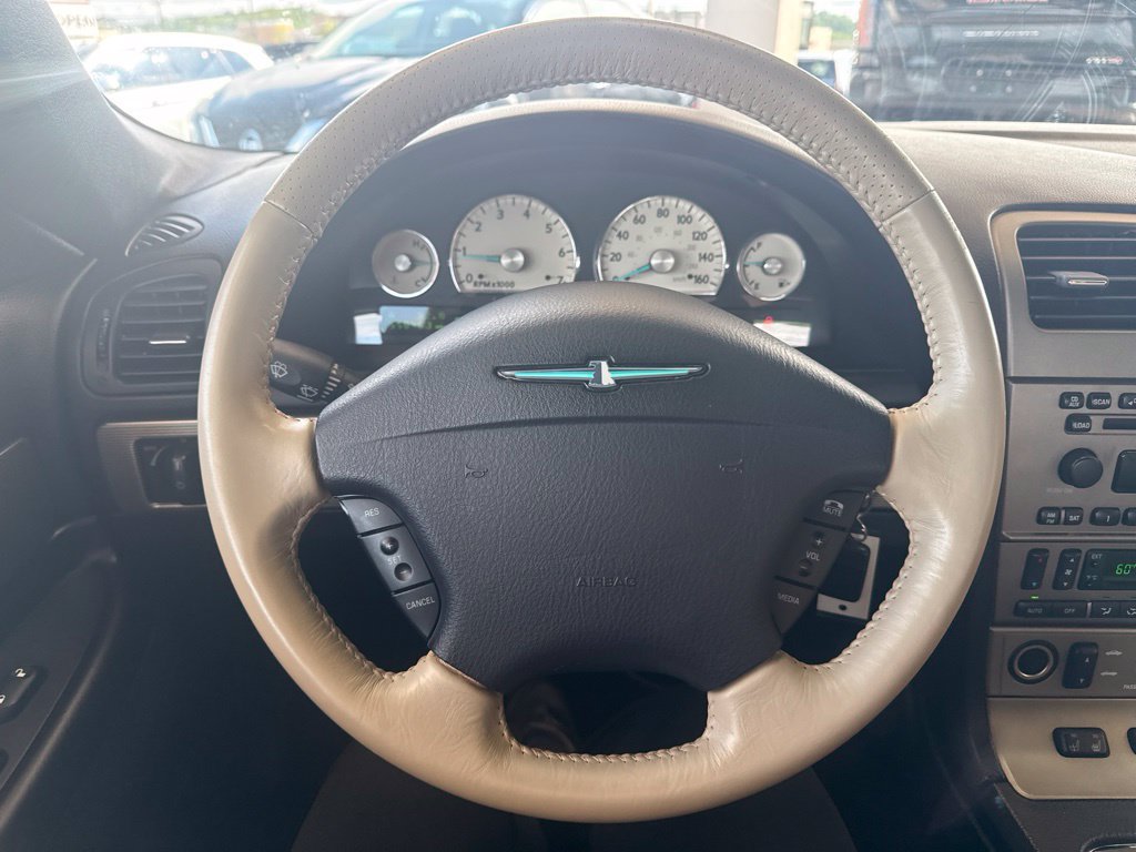 Used 2004 Ford Thunderbird RWD image 14