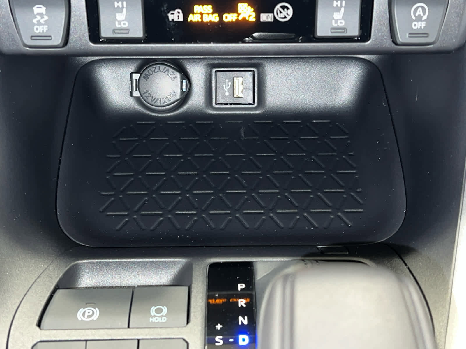 New 2025 Toyota RAV4 XLE w/ Convenience Package image 23