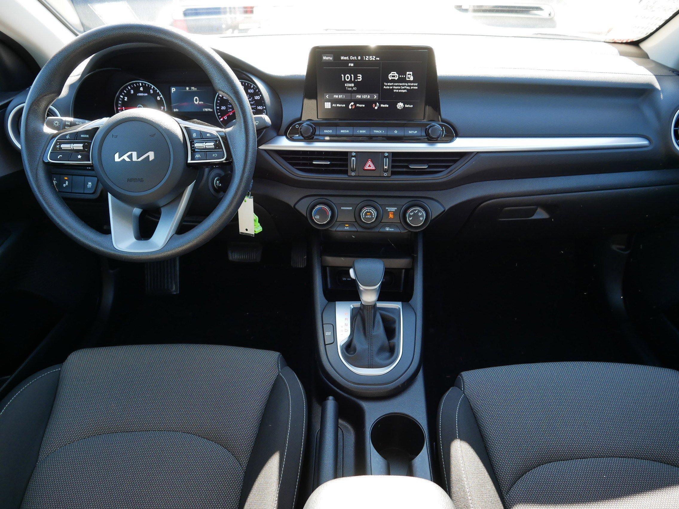 Certified 2024 Kia Forte LXS w/ LXS Technology Package image 10