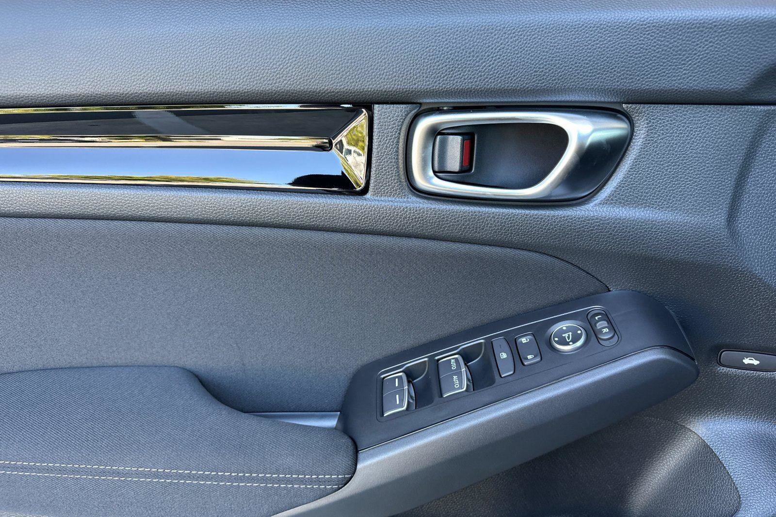 New 2026 Honda Civic FWD Hybrid Sedan image 43