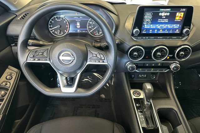 Used 2024 Nissan Sentra SV FWD image 16