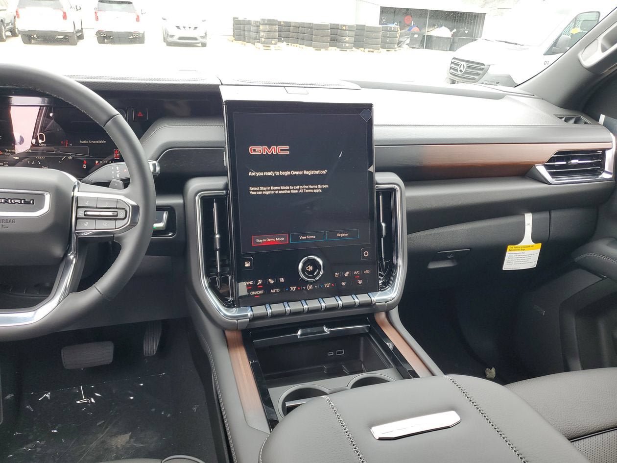 New 2026 GMC Yukon XL Denali w/ Sun & Power Step Package AWD/4WD image 14