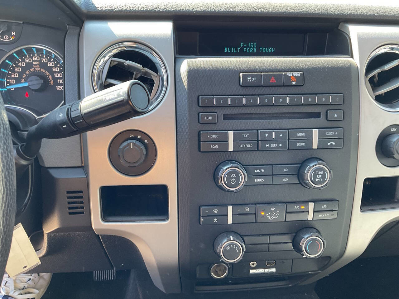 Used 2011 Ford F150 XLT w/ XLT Chrome Pkg image 14