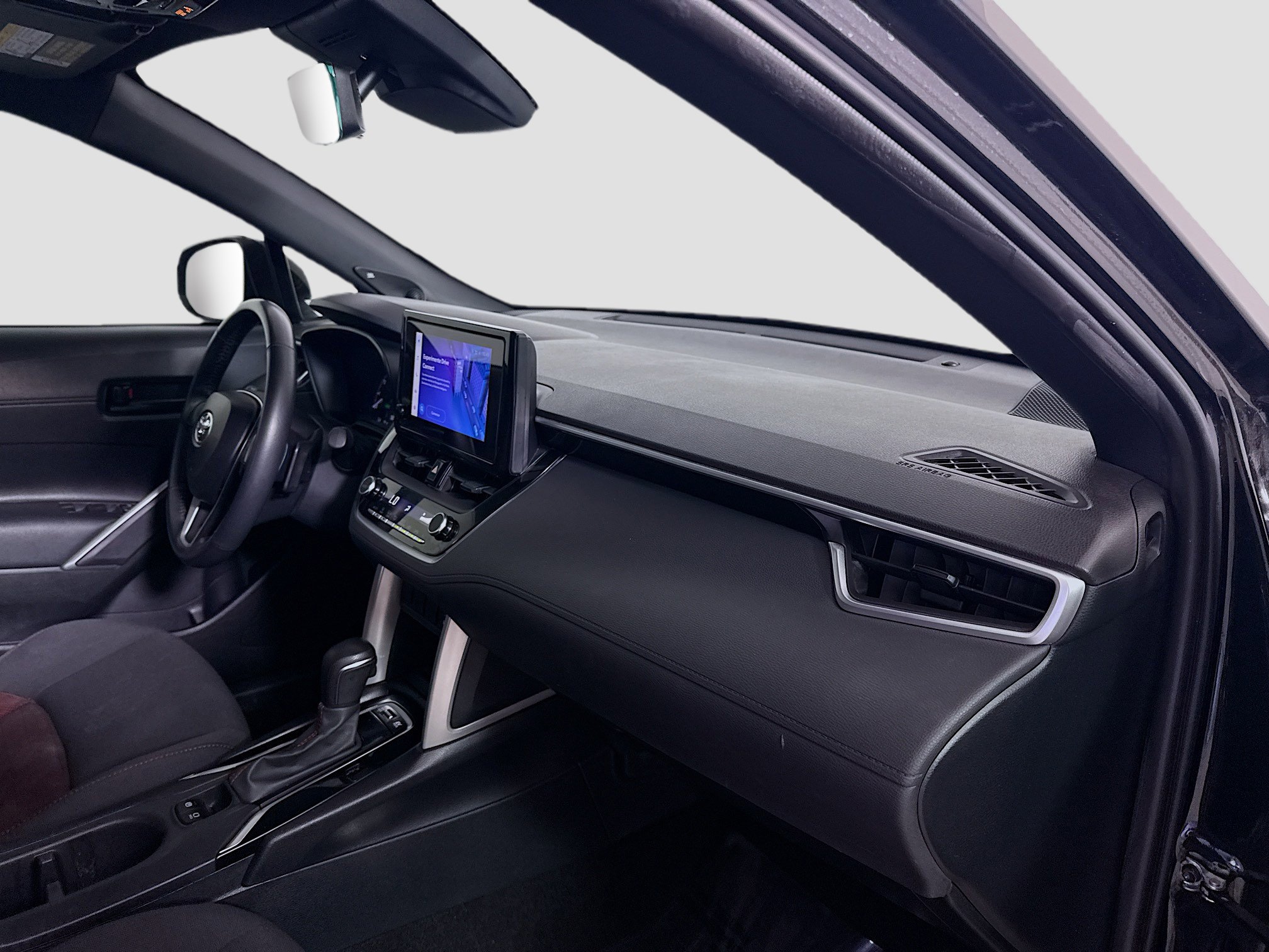 Used 2024 Toyota Corolla Cross AWD Hybrid w/ Moonroof Package image 30