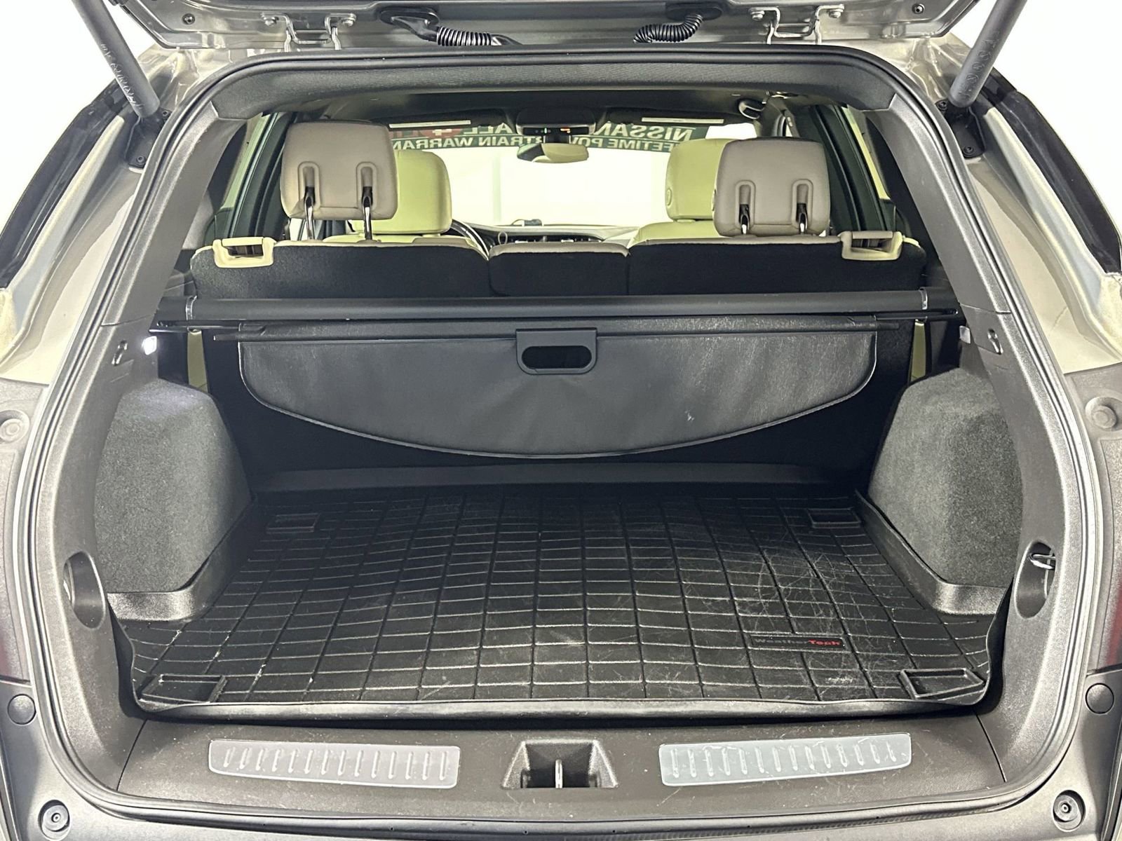 Used 2018 Cadillac XT5 Luxury w/ LPO, Wheel Lock Package image 24