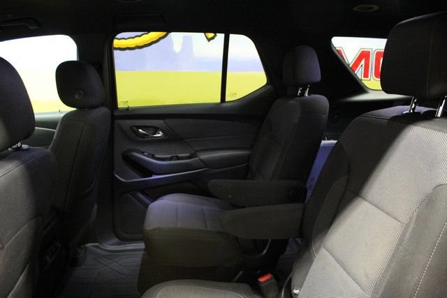 Used 2023 Chevrolet Traverse LT FWD image 15