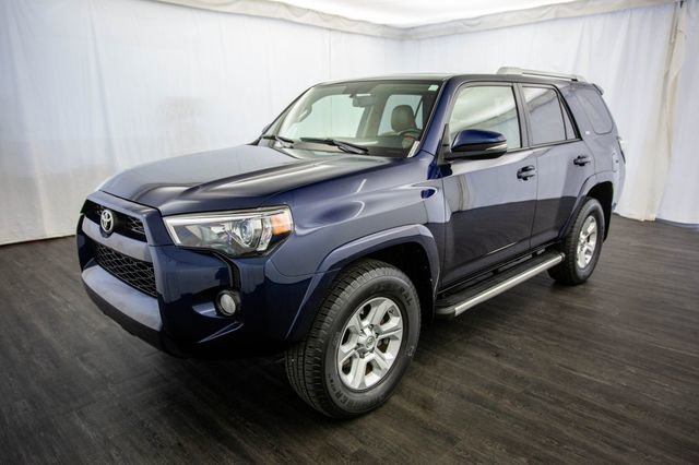 Used 2016 Toyota 4Runner SR5 Premium image 3
