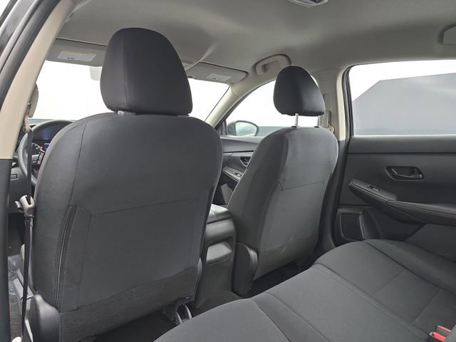 Used 2025 Nissan Sentra S image 34