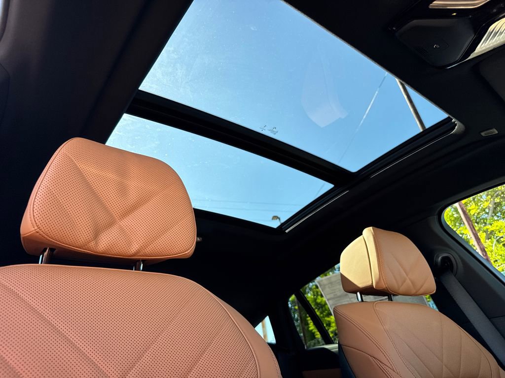 New 2026 BMW X6 xDrive40i w/ Climate Comfort Package AWD/4WD image 13