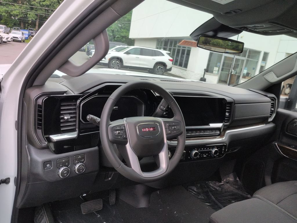 New 2026 GMC Sierra 2500 SLE w/ Max Trailering Package AWD/4WD image 9