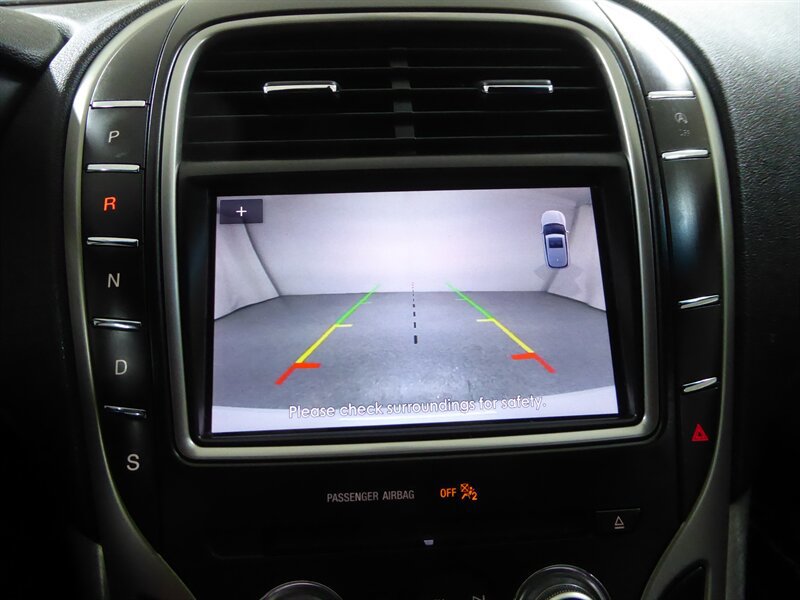 Used 2019 Lincoln Nautilus FWD image 14
