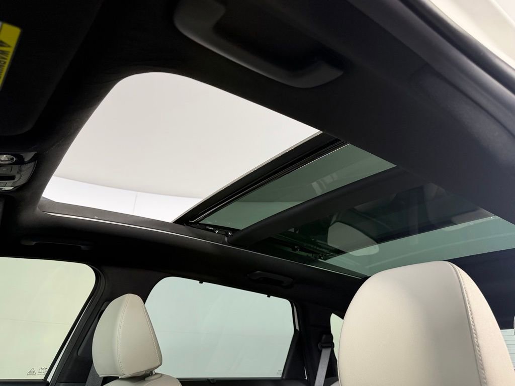 Used 2025 Kia Sorento SX Prestige image 23