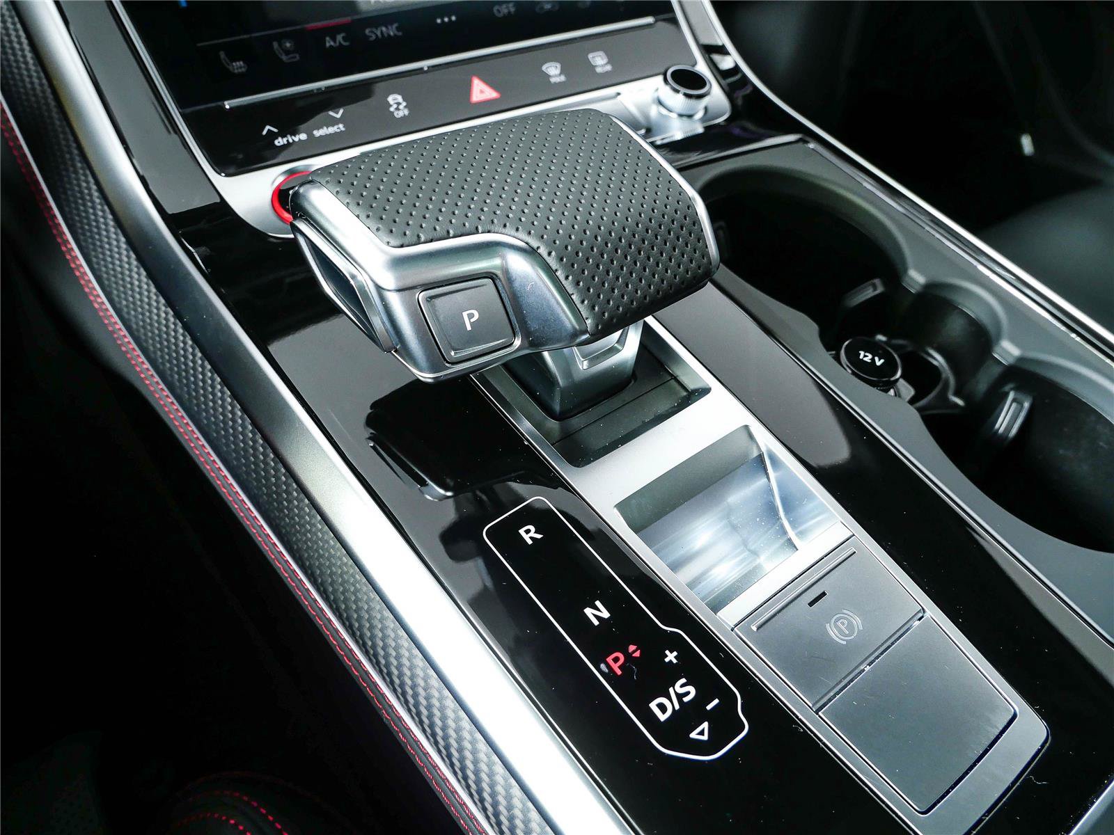 New 2026 Audi SQ7 Prestige AWD/4WD image 18
