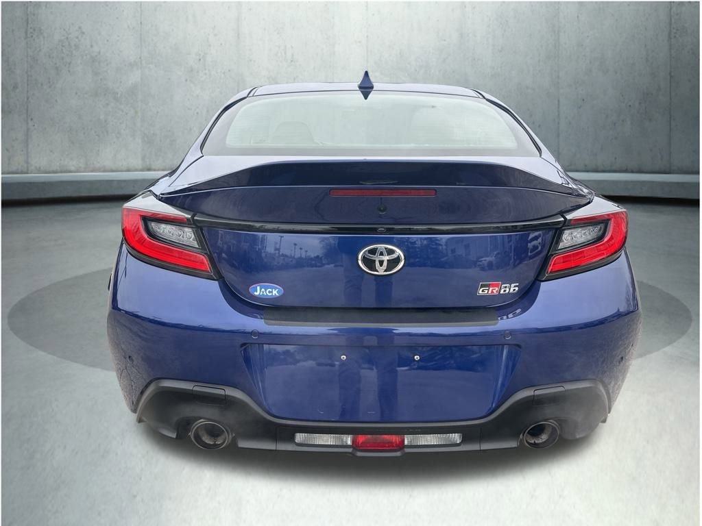 Used 2023 Toyota GR86 Premium w/ ALL Weather Mat Package (TMS) image 4