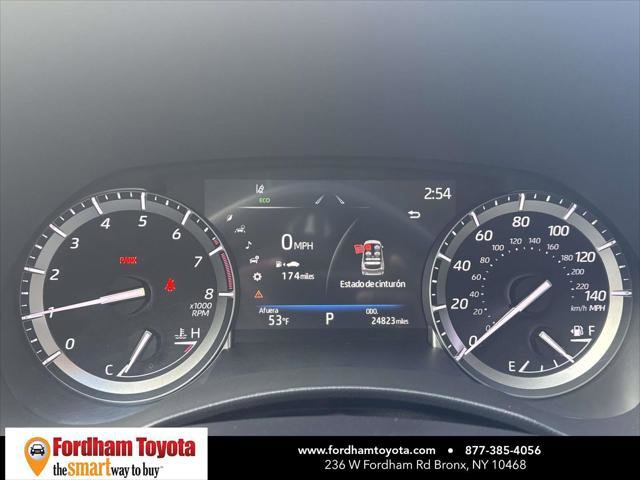 Certified 2022 Toyota Highlander XLE image 29