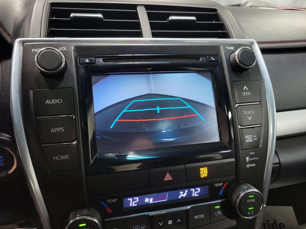 Used 2015 Toyota Camry XSE w/ Moonroof Package image 17