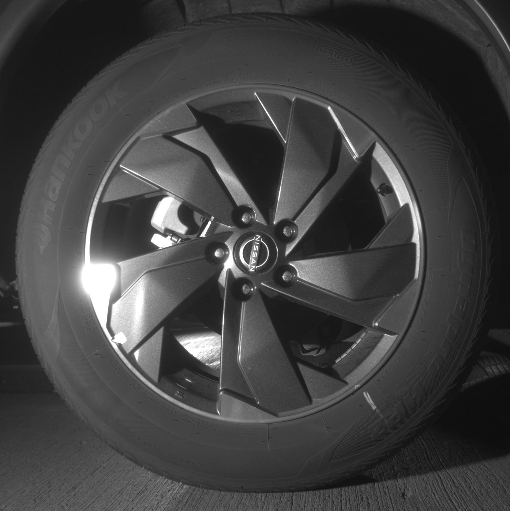 Used 2025 Nissan Rogue SV AWD/4WD image 15